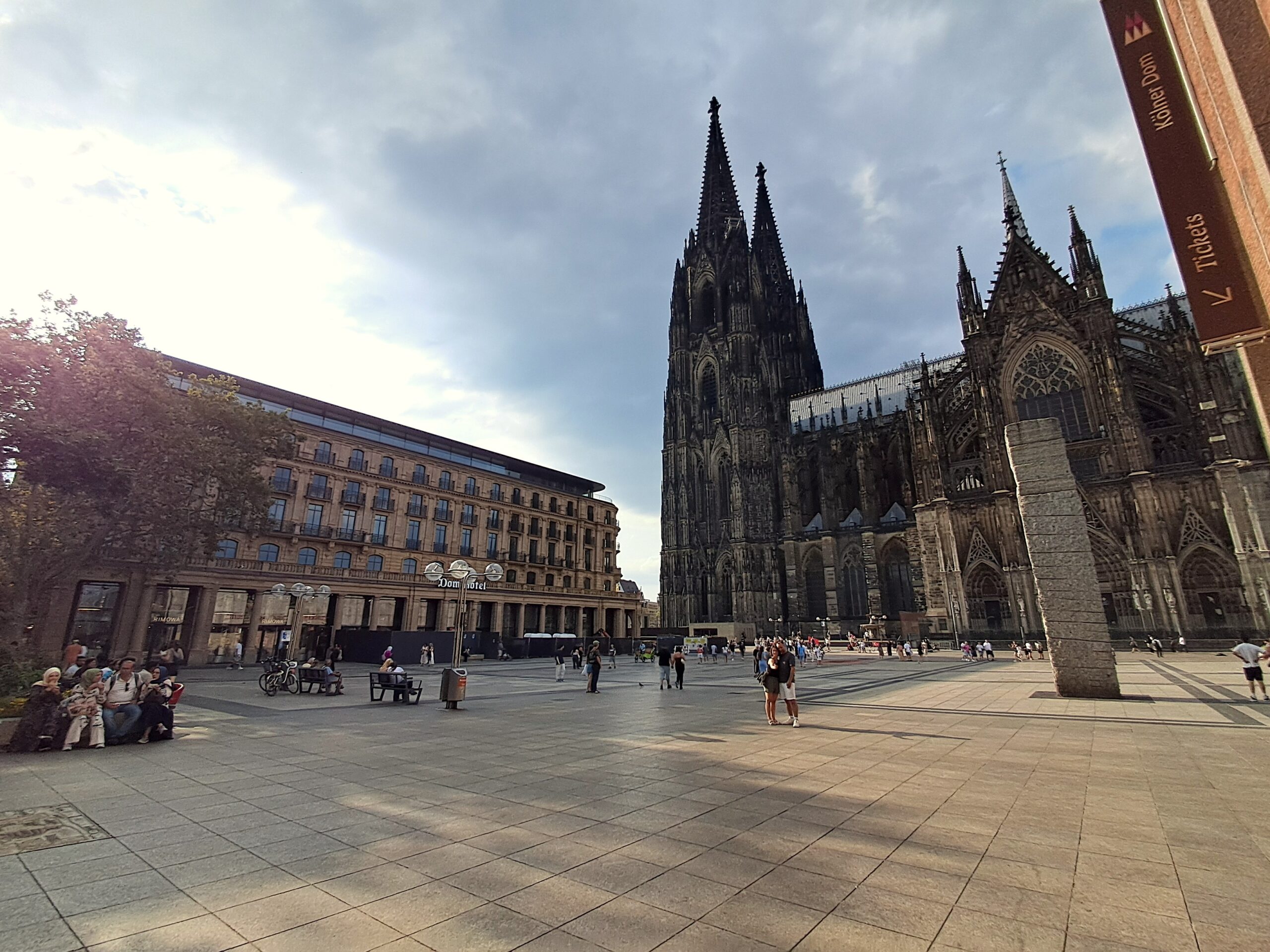 Cologne City Life Surround & Stereo - Image 4