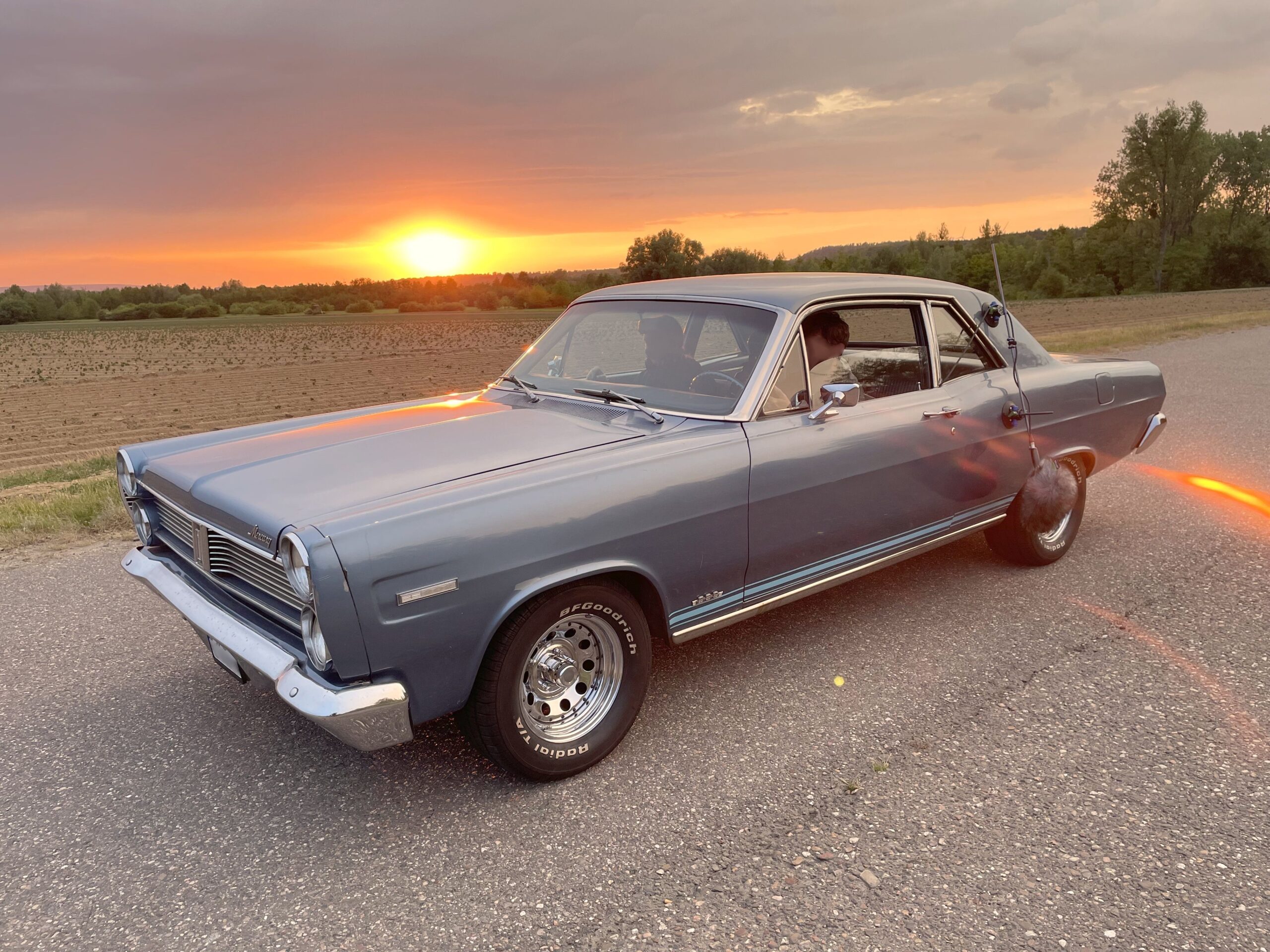 Ford Mercury Comet V8 1967 - Image 2